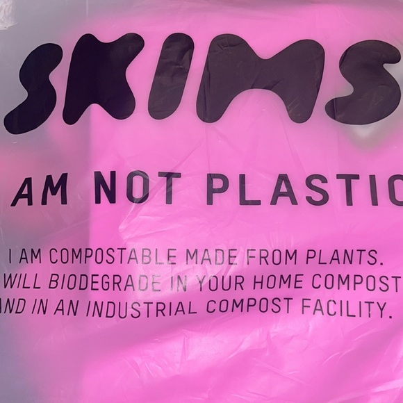 🔥NWT SKIMS Scoop Neck Swimsuit One Piece - Picture 9 of 10